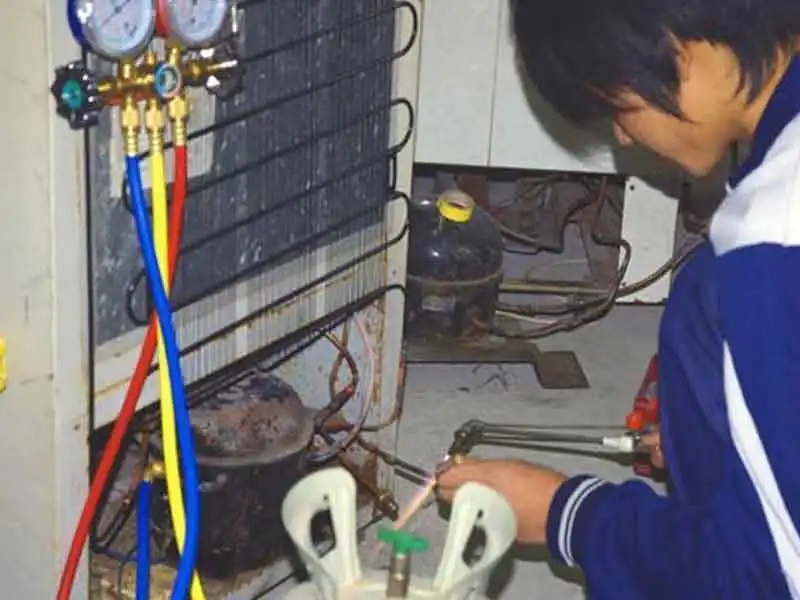 沈阳于洪区荷兰村附近冰箱维修冰柜冷库维修,沈阳于洪区冰箱维修